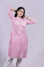 Floral Printed Straight Long Kurti (Pink)